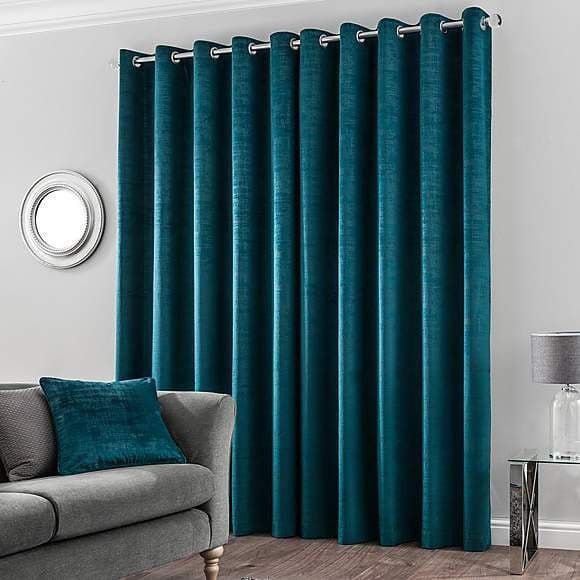 Premium Imported Velvet Fabric– Emerald Green Elegance__ Perice Per Meter Is Mentioned.